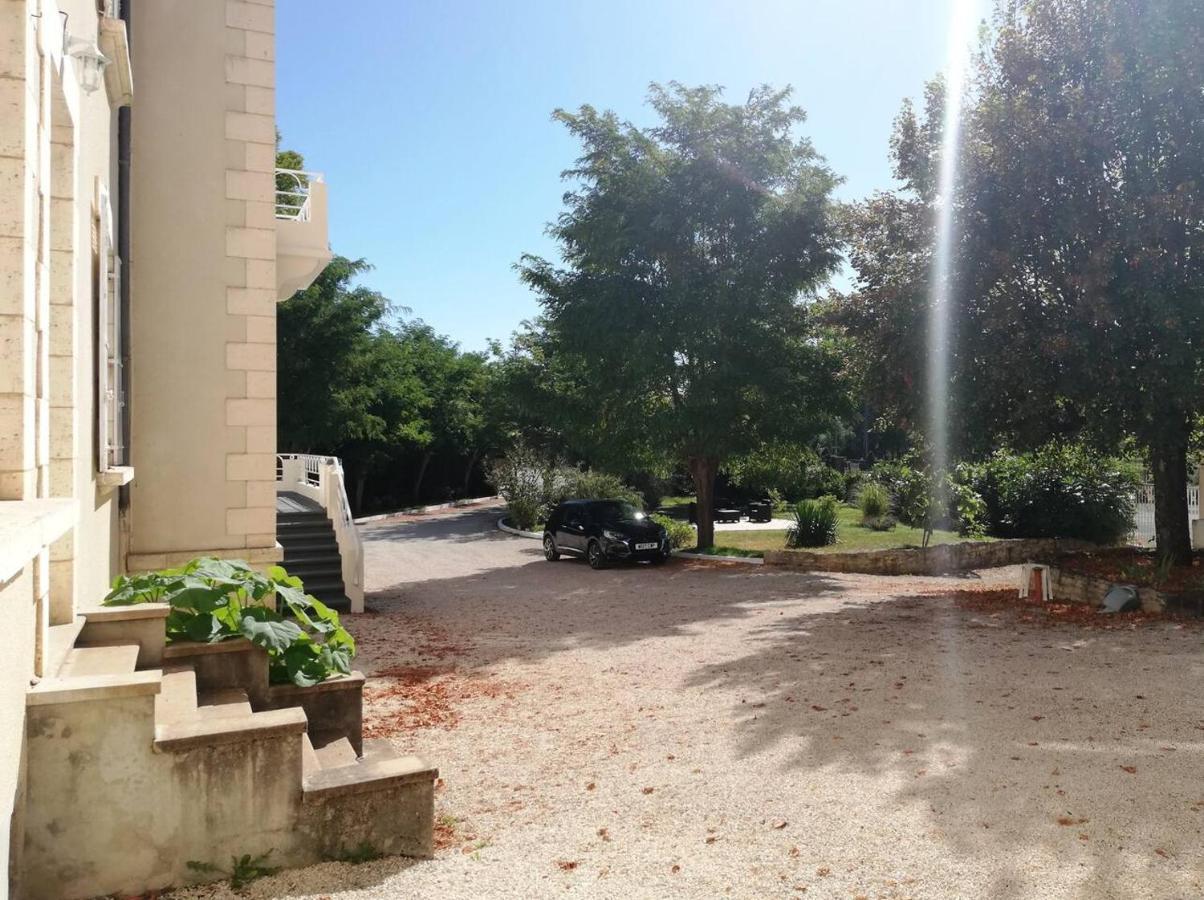 Vue Du Chateau D'Excideuil En Chambres المظهر الخارجي الصورة