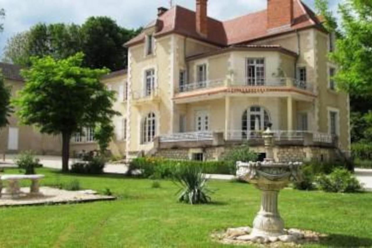 Vue Du Chateau D'Excideuil En Chambres المظهر الخارجي الصورة